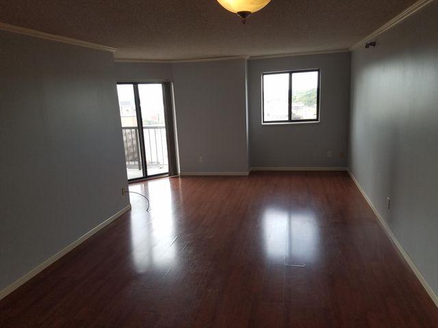 78 10th Street E 1904, Saint Paul, MN 55101