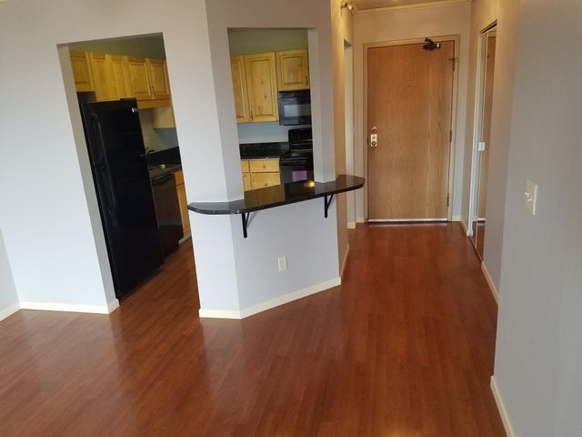 78 10th Street E 1904, Saint Paul, MN 55101