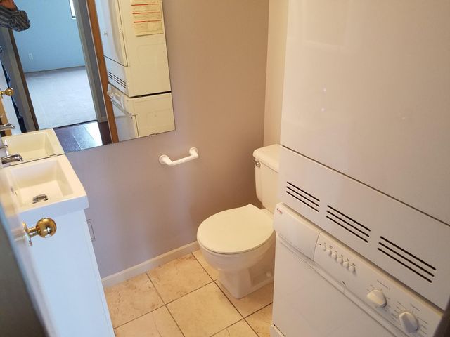 78 10th Street E 1904, Saint Paul, MN 55101