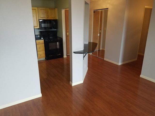 78 10th Street E 1904, Saint Paul, MN 55101