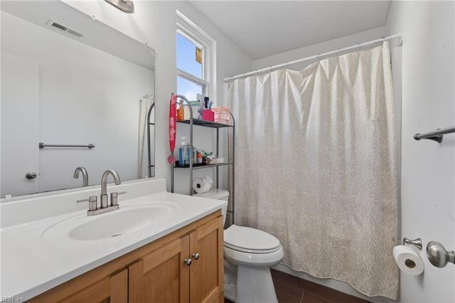 4912 Cliffony DR, Virginia Beach, VA 23464