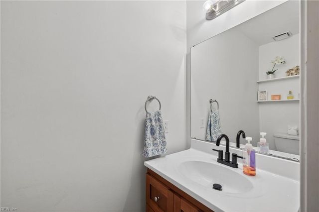 4912 Cliffony DR, Virginia Beach, VA 23464