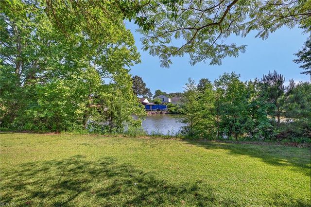 4912 Cliffony DR, Virginia Beach, VA 23464