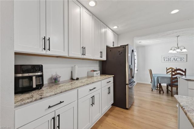 4912 Cliffony DR, Virginia Beach, VA 23464