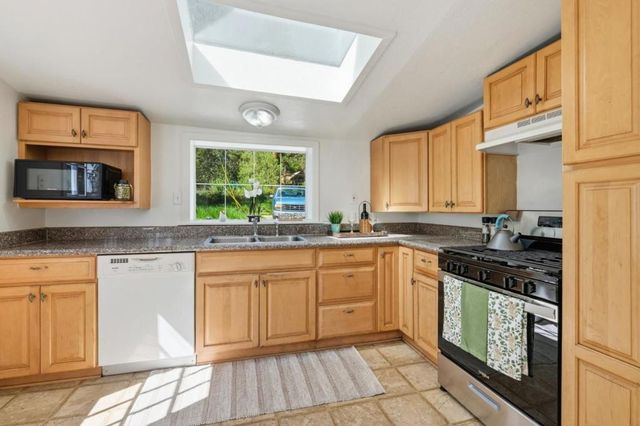 71 Woodmill Lane, Felton, CA 95018