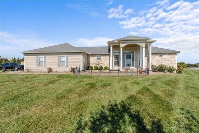 18500 E 191st Street, Pleasant Hill, MO 64080