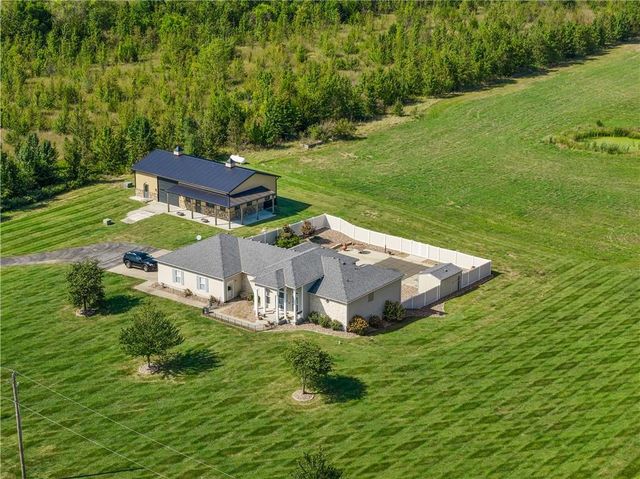 18500 E 191st Street, Pleasant Hill, MO 64080