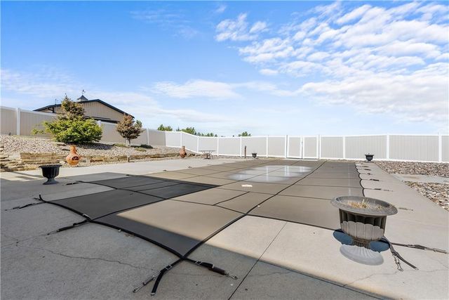 18500 E 191st Street, Pleasant Hill, MO 64080