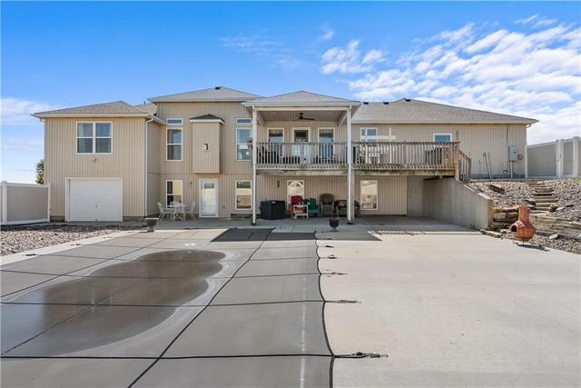 18500 E 191st Street, Pleasant Hill, MO 64080