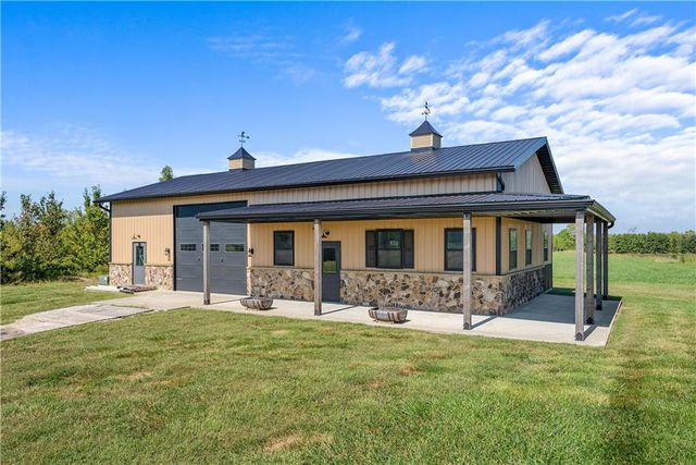 18500 E 191st Street, Pleasant Hill, MO 64080