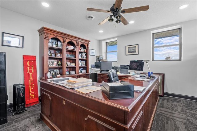 18500 E 191st Street, Pleasant Hill, MO 64080