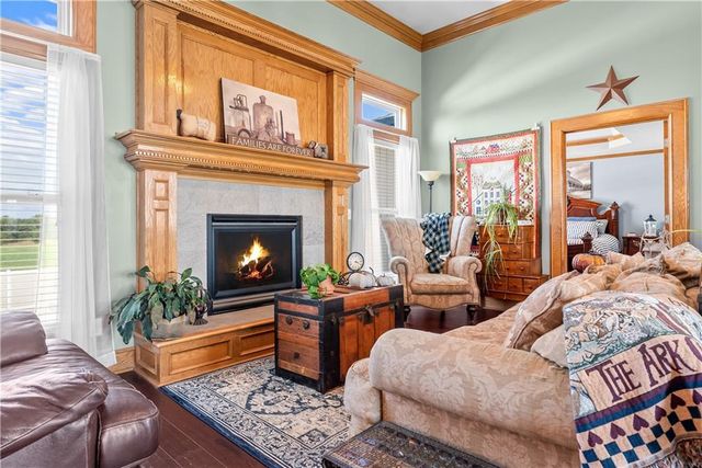 18500 E 191st Street, Pleasant Hill, MO 64080