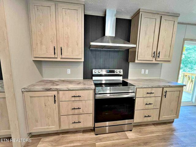 478 Oak Grove Road, Decatur, TN 37322