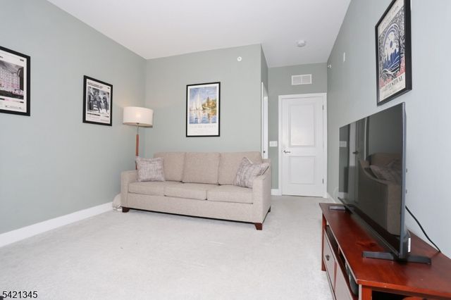 54 Harvest Way, Little Falls Twp., NJ 07424