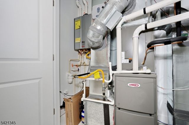 54 Harvest Way, Little Falls Twp., NJ 07424