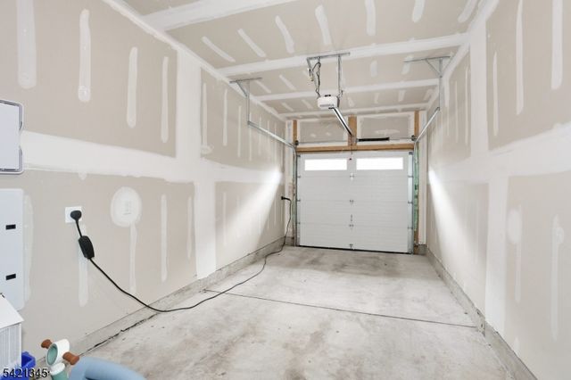 54 Harvest Way, Little Falls Twp., NJ 07424