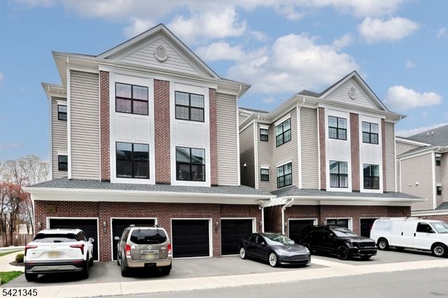 54 Harvest Way, Little Falls Twp., NJ 07424