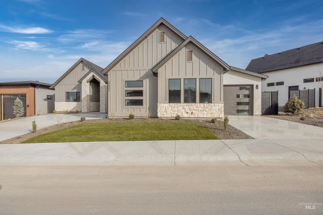 5502 W Haughburn Dr, Eagle, ID 83616
