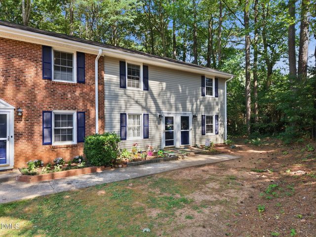 1250 Jamestown Court, Cary, NC 27511