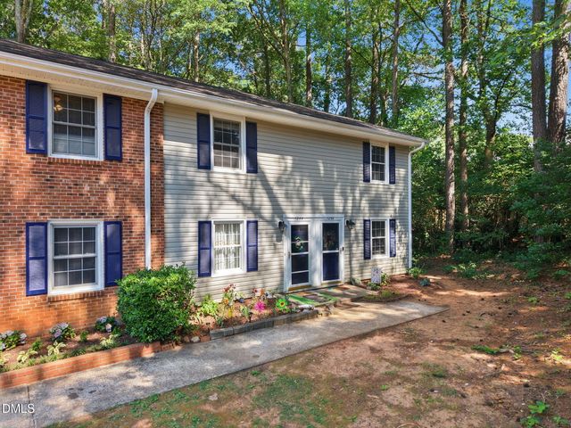 1250 Jamestown Court, Cary, NC 27511