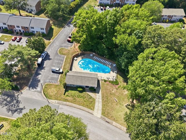 1250 Jamestown Court, Cary, NC 27511