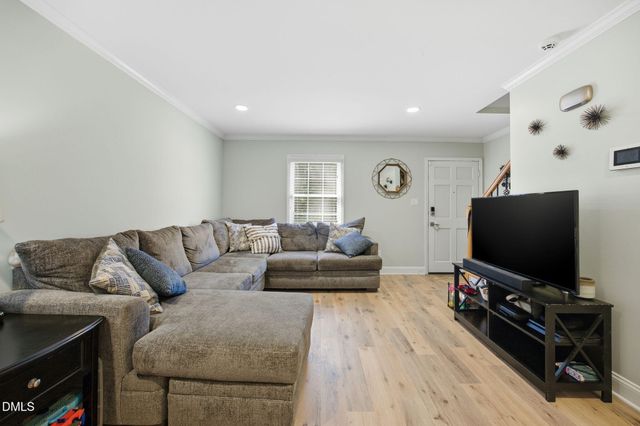 1250 Jamestown Court, Cary, NC 27511
