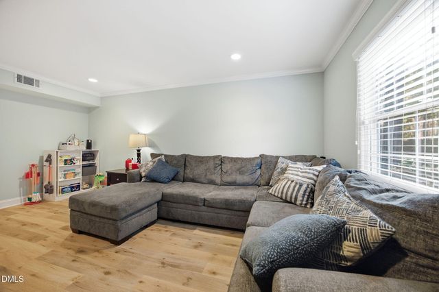 1250 Jamestown Court, Cary, NC 27511