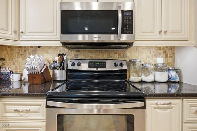 1250 Jamestown Court, Cary, NC 27511