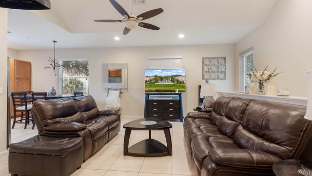 4362 Cascada Circle, Cooper City, FL 33024