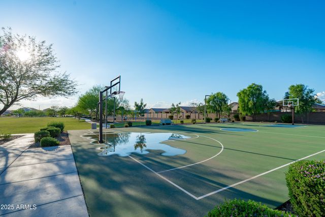 18390 W via del sol --, Surprise, AZ 85387