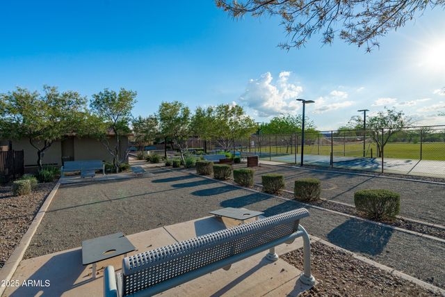 18390 W via del sol --, Surprise, AZ 85387