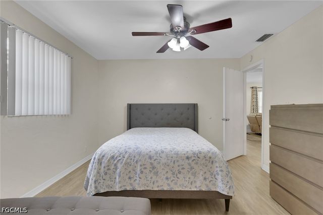 2431 Lippincott RD, Alva, FL 33920