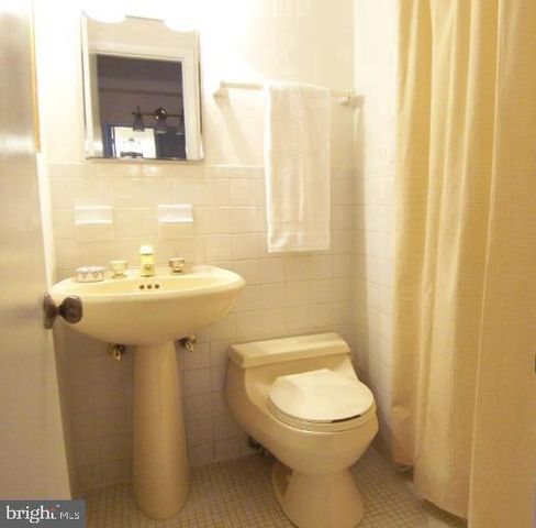 4917 HERKIMER ST, Annandale, VA 22003