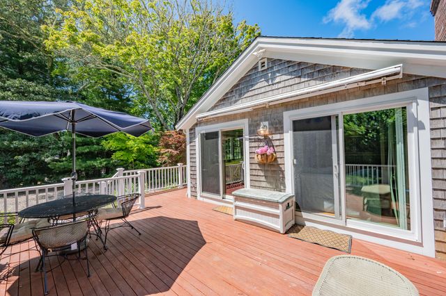 181 School Street, Cotuit, MA 02635
