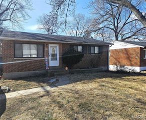 1126 Prigge Avenue, Unincorporated, MO 63138