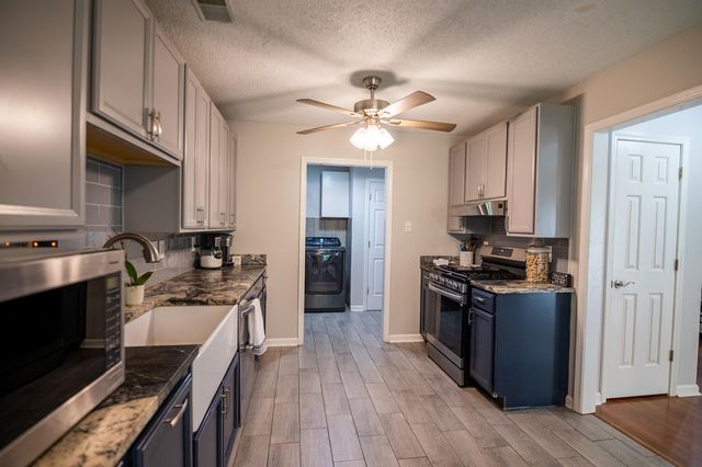 153 ASH RENE DR, Millington, TN 38053