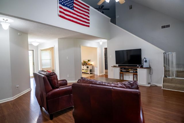 153 ASH RENE DR, Millington, TN 38053