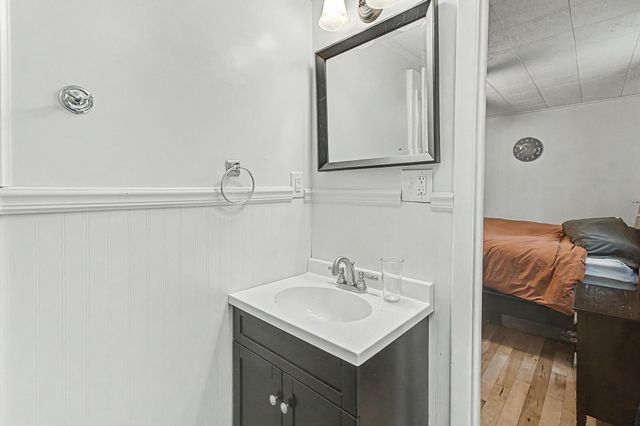 120 Allen Road, South Burlington, VT 05403