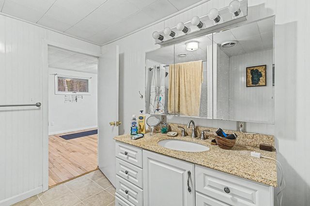 120 Allen Road, South Burlington, VT 05403