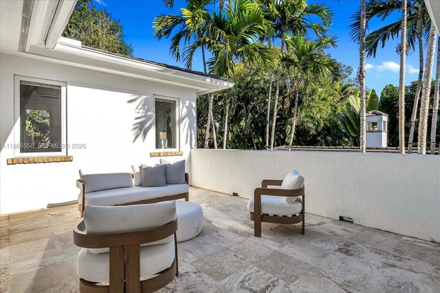 2820 Brickell Avenue, Miami, FL 33129