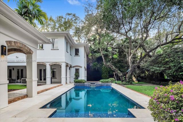 2820 Brickell Avenue, Miami, FL 33129