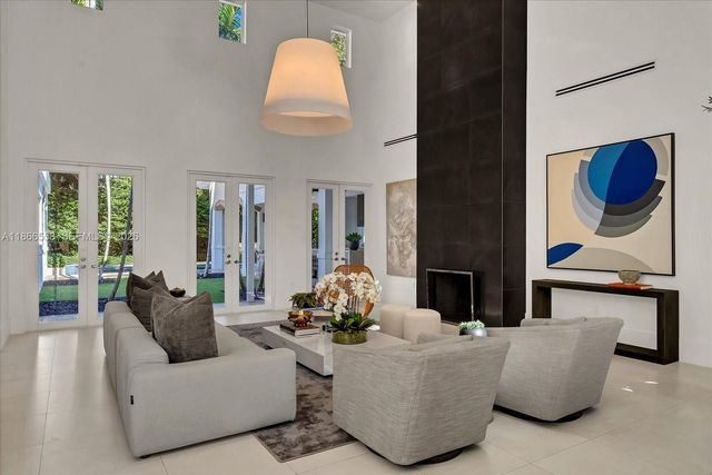 2820 Brickell Avenue, Miami, FL 33129