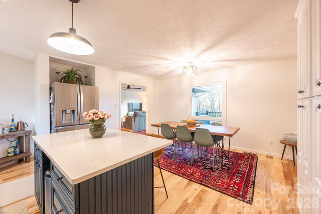 197 Sierra Vista Road, Boone, NC 28607