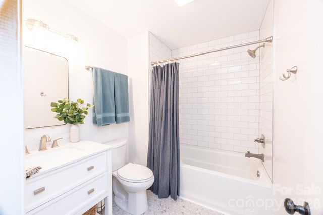 197 Sierra Vista Road, Boone, NC 28607