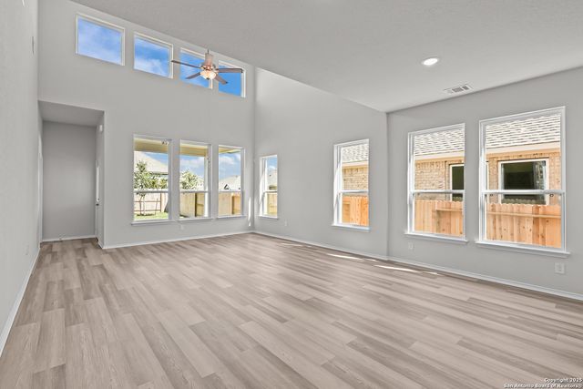 12579 Carrick Dr, San Antonio, TX 78254