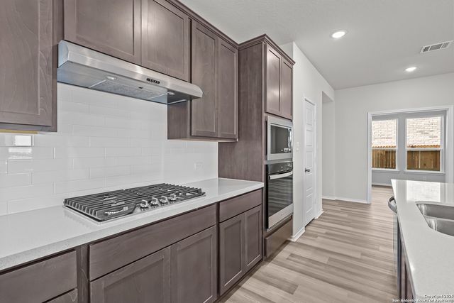 12579 Carrick Dr, San Antonio, TX 78254