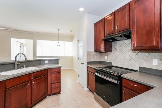 614 Parkwood Drive, Goose Creek, SC 29445