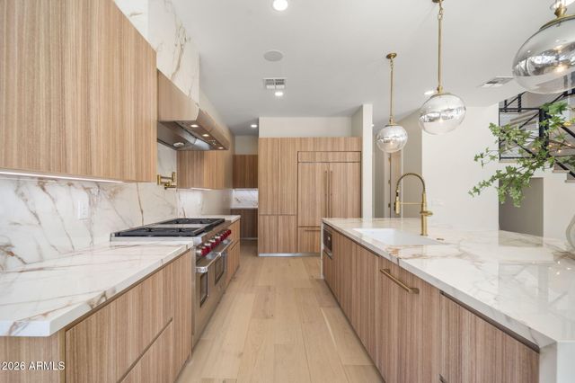 4227 E CAMPBELL Avenue, Phoenix, AZ 85018