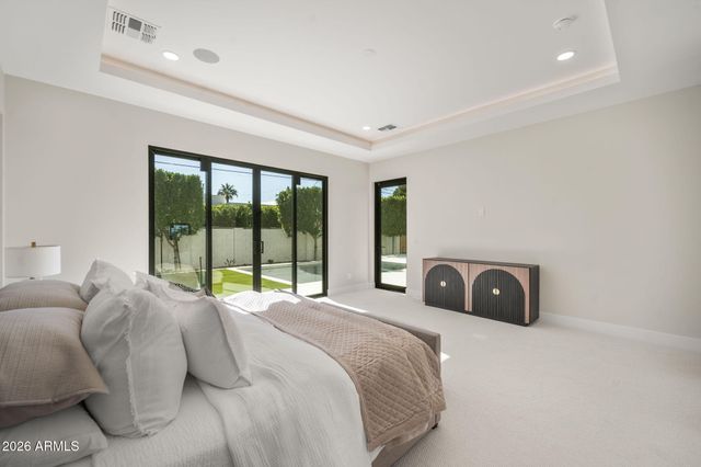 4227 E CAMPBELL Avenue, Phoenix, AZ 85018