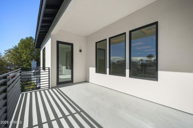 4227 E CAMPBELL Avenue, Phoenix, AZ 85018